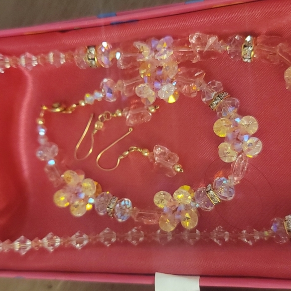 Swarovski - Picture 2 of 6